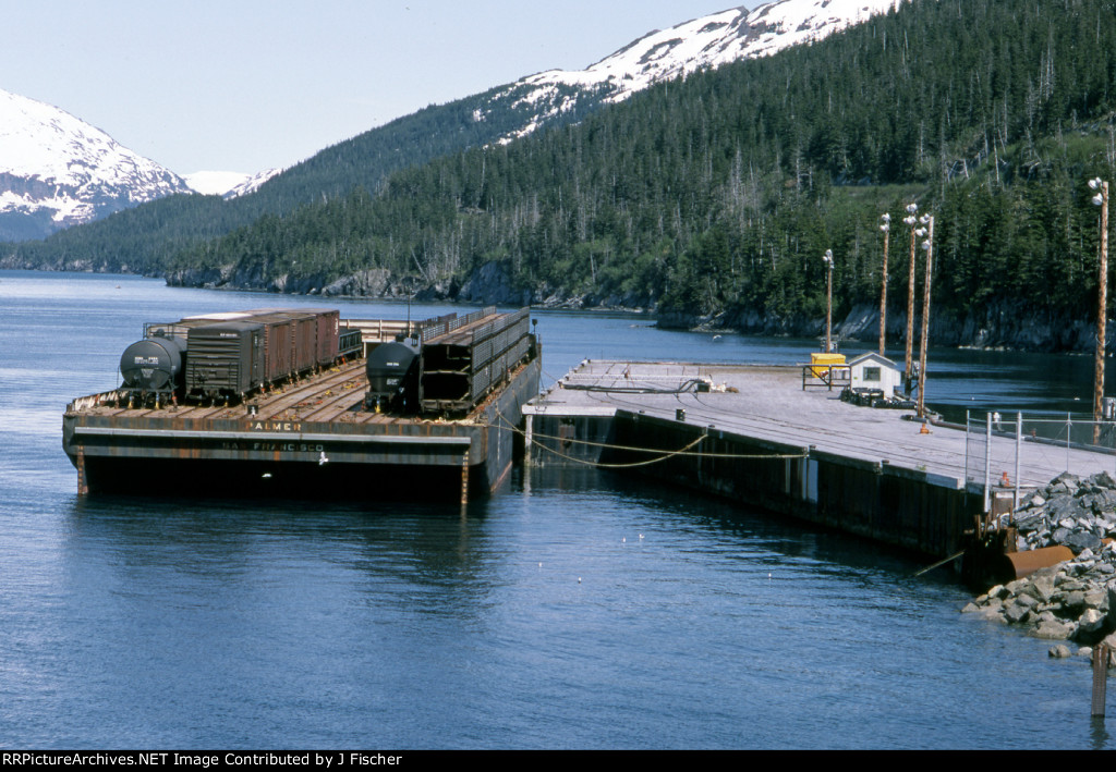 Rail barge Palmer